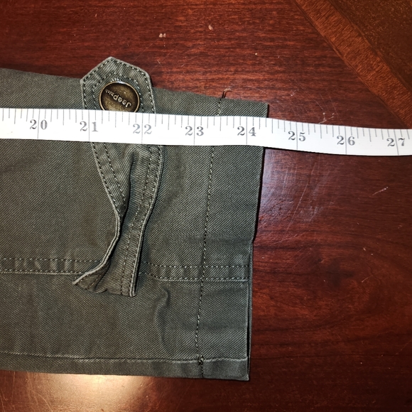 Jeep Rich Army Green Jacket - Picture 8 of 8